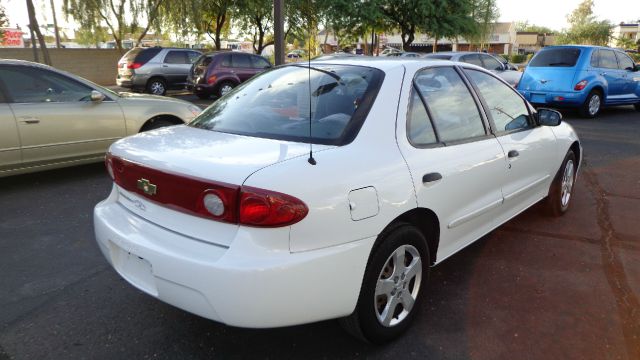 Chevrolet Cavalier 3.2 Sedan 4dr Sedan