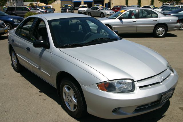 Chevrolet Cavalier 2005 photo 2