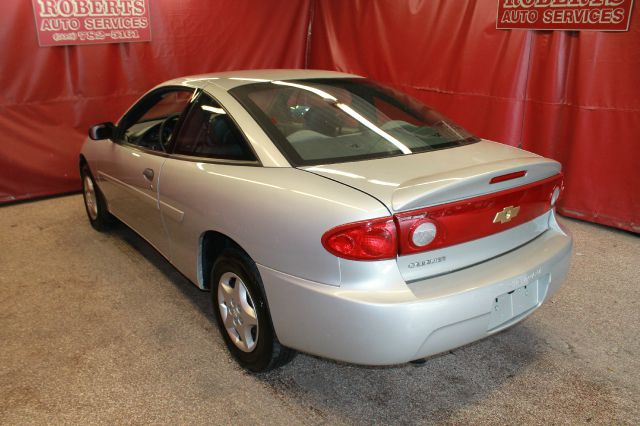 Chevrolet Cavalier 2005 photo 3