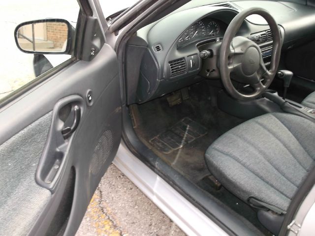 Chevrolet Cavalier 2005 photo 3