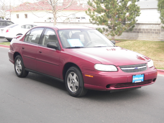 Chevrolet Classic Base Unspecified