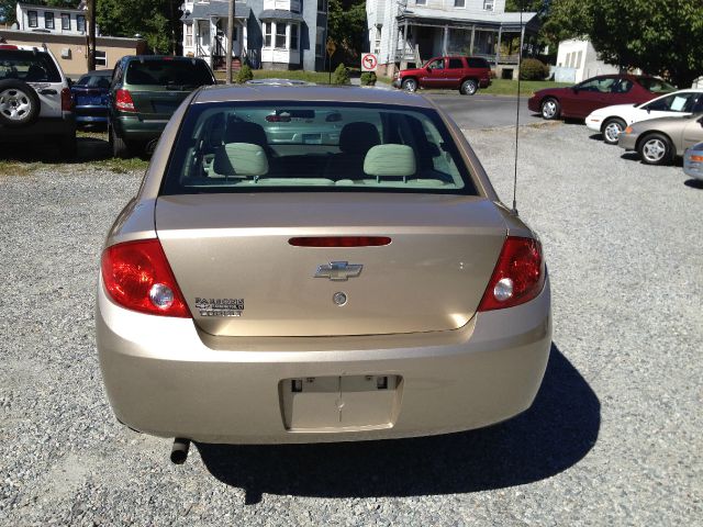 Chevrolet Cobalt 2005 photo 3