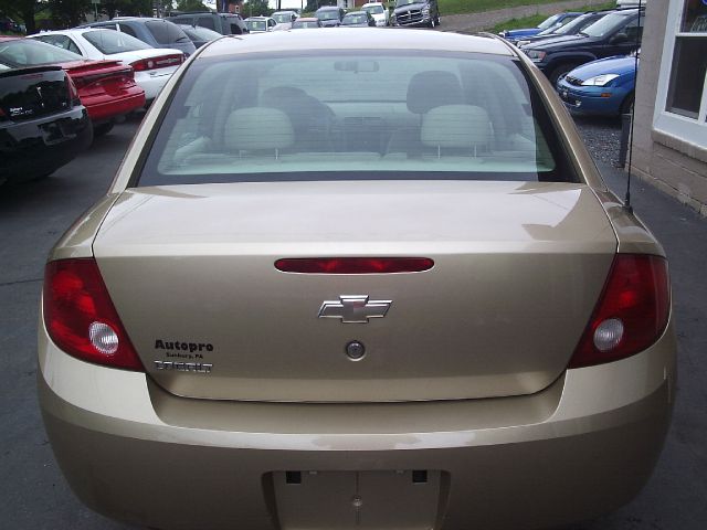 Chevrolet Cobalt 2005 photo 6