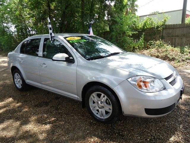 Chevrolet Cobalt 2005 photo 2