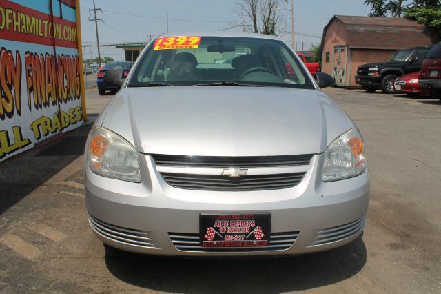 Chevrolet Cobalt 2005 photo 2