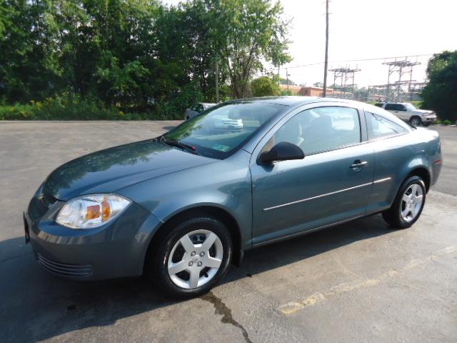 Chevrolet Cobalt 24 Box Coupe