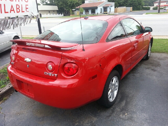 Chevrolet Cobalt 2005 photo 2