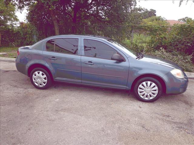 Chevrolet Cobalt 2005 photo 2