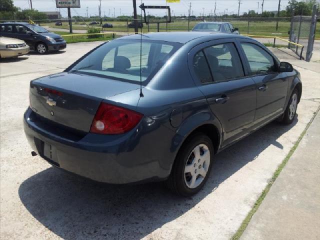 Chevrolet Cobalt 2005 photo 4