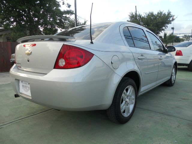 Chevrolet Cobalt 2005 photo 16