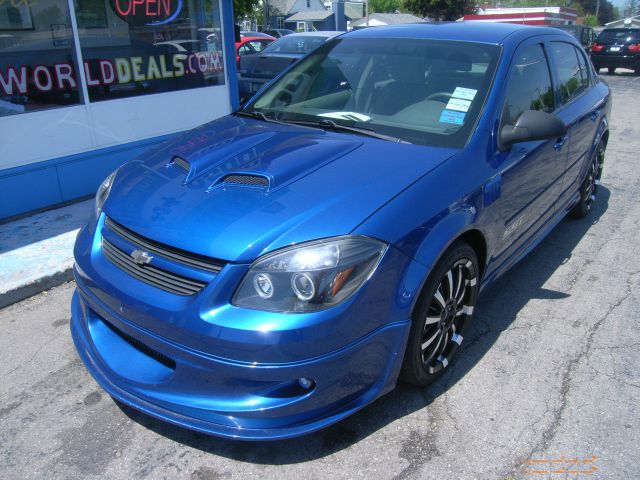 Chevrolet Cobalt Clean Extended 15 Passanger Sedan