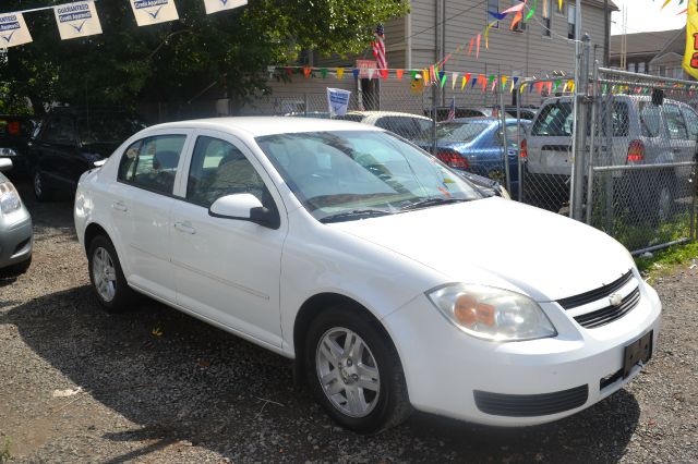 Chevrolet Cobalt 3.2 Sedan 4dr Sedan