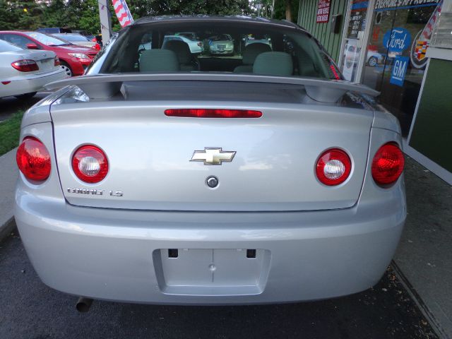 Chevrolet Cobalt 2005 photo 3