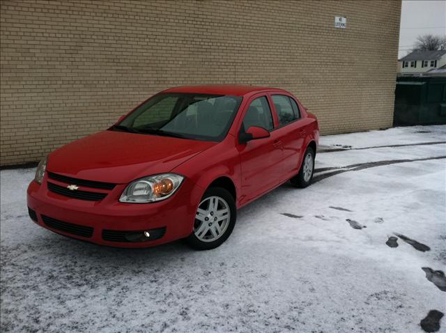 Chevrolet Cobalt 2005 photo 2