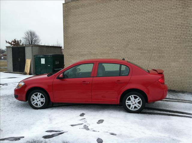 Chevrolet Cobalt 2005 photo 3