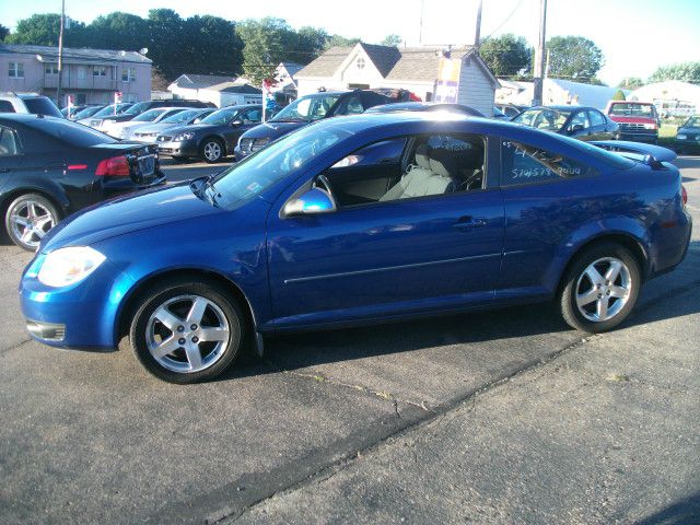 Chevrolet Cobalt 2005 photo 2