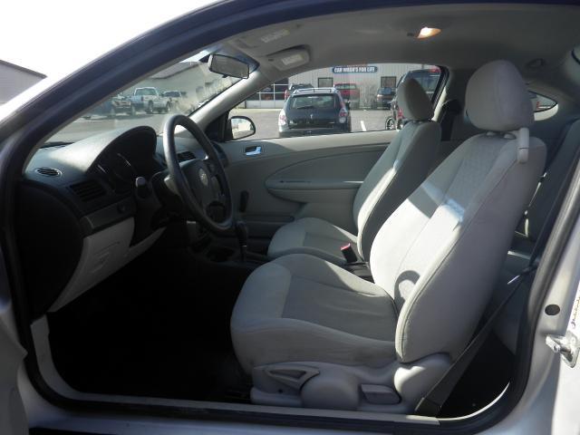 Chevrolet Cobalt 2005 photo 8