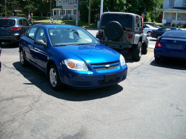 Chevrolet Cobalt 2005 photo 3