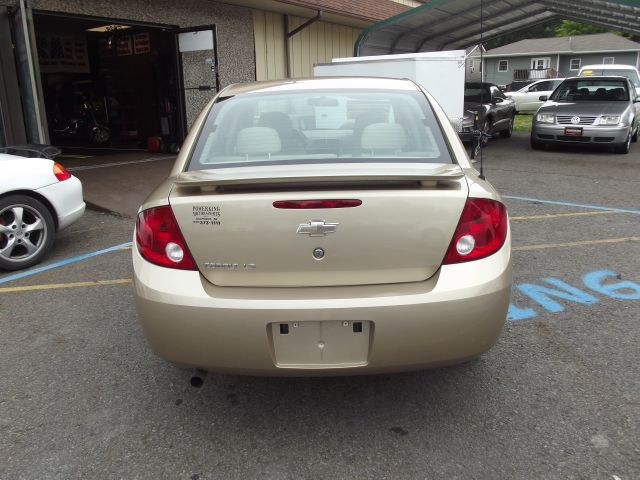 Chevrolet Cobalt 2005 photo 4