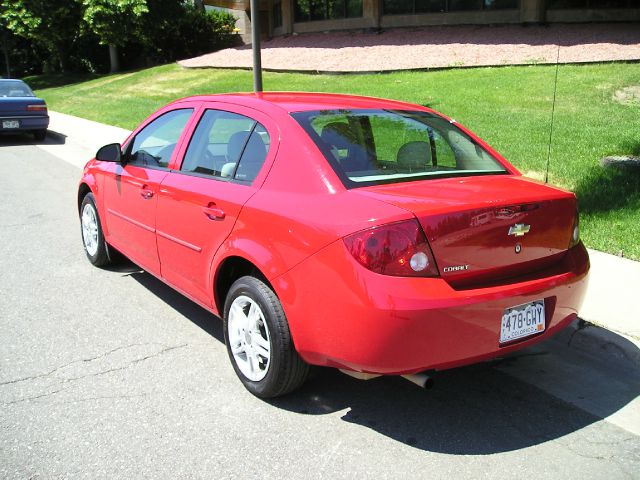 Chevrolet Cobalt 2005 photo 3