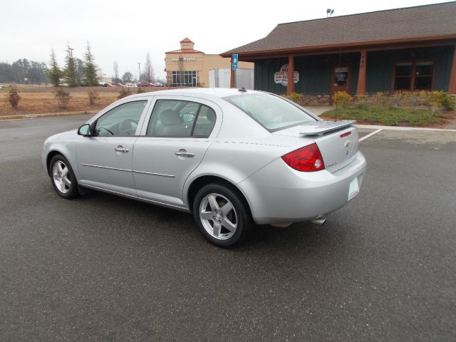 Chevrolet Cobalt 2005 photo 21