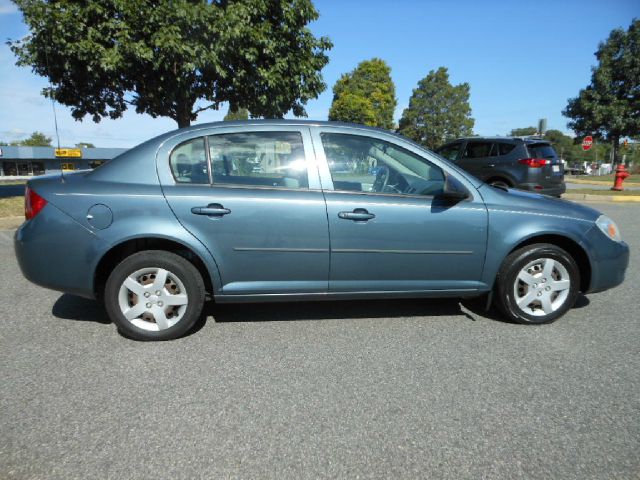 Chevrolet Cobalt 2005 photo 4