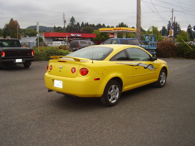 Chevrolet Cobalt 2005 photo 3