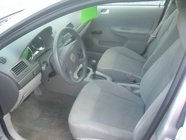 Chevrolet Cobalt 2005 photo 4