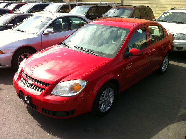 Chevrolet Cobalt 2005 photo 3