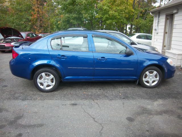 Chevrolet Cobalt 2005 photo 2