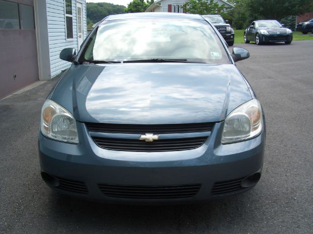 Chevrolet Cobalt 2005 photo 3