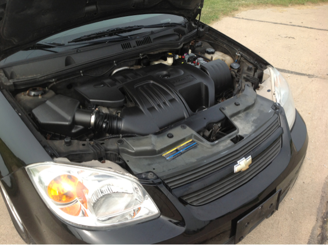 Chevrolet Cobalt 2005 photo 2