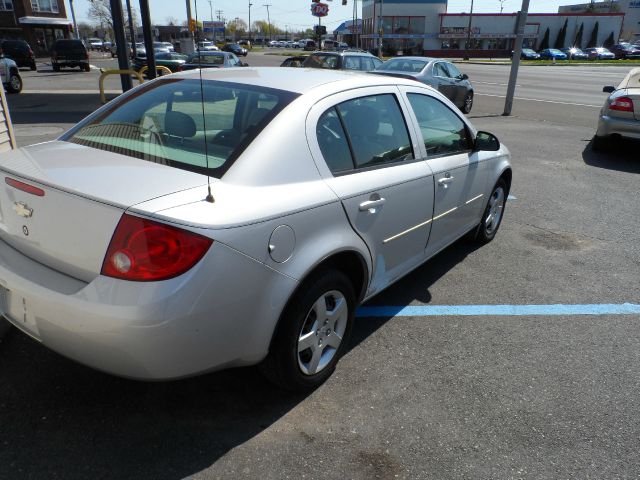 Chevrolet Cobalt 2005 photo 4