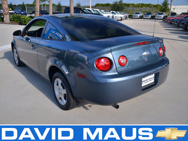 Chevrolet Cobalt 2006 photo 2