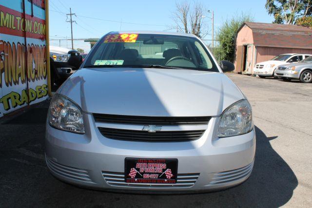 Chevrolet Cobalt 2006 photo 2