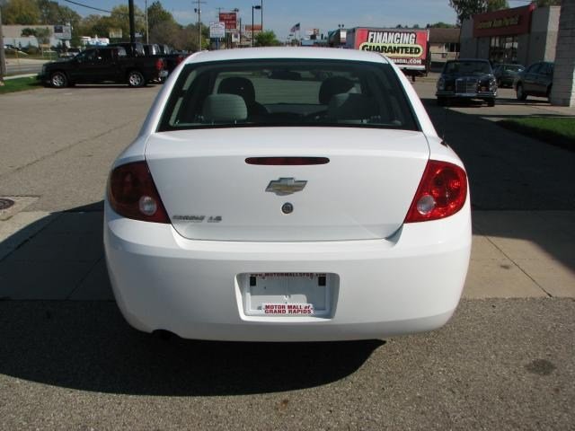 Chevrolet Cobalt 2006 photo 3