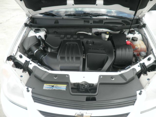 Chevrolet Cobalt 3.2 Sedan 4dr Sedan