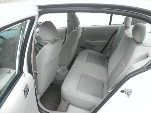 Chevrolet Cobalt 2006 photo 2