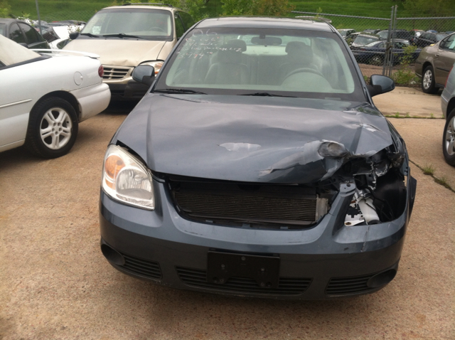 Chevrolet Cobalt 2006 photo 2