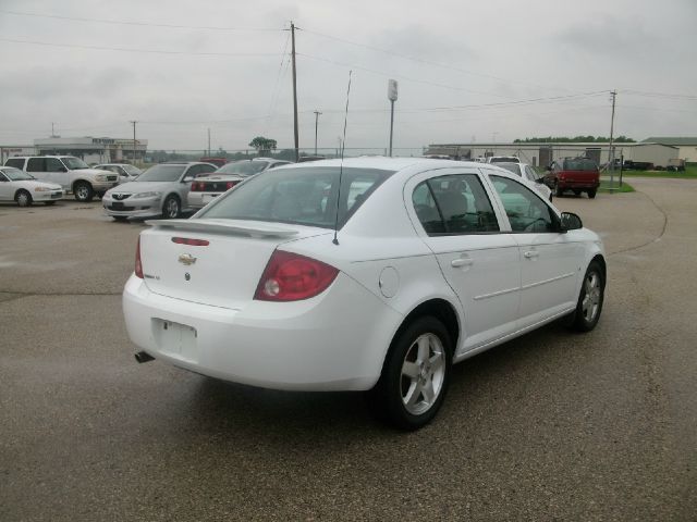 Chevrolet Cobalt 2006 photo 2