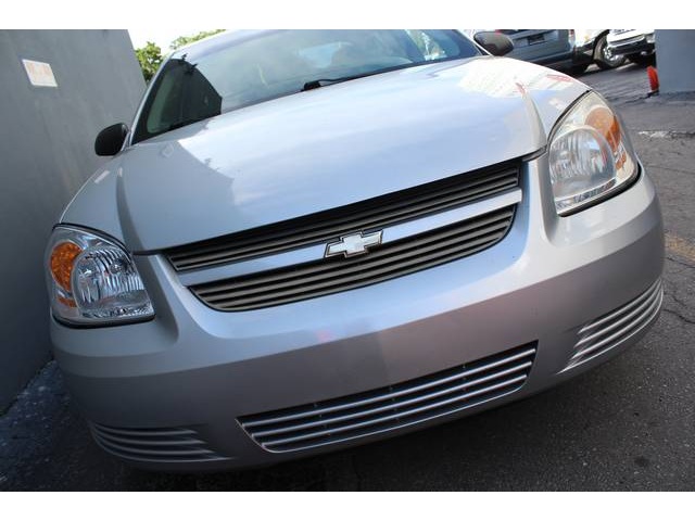 Chevrolet Cobalt 2006 photo 2