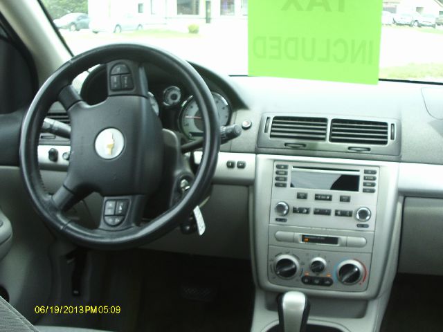 Chevrolet Cobalt Cheyenne Fleetside Sedan