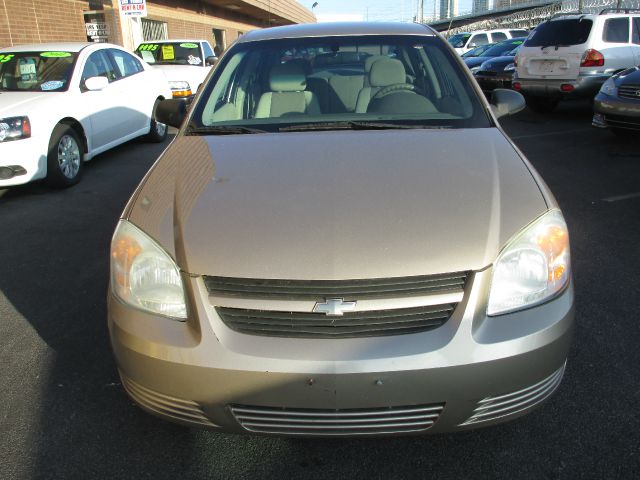 Chevrolet Cobalt 2006 photo 2