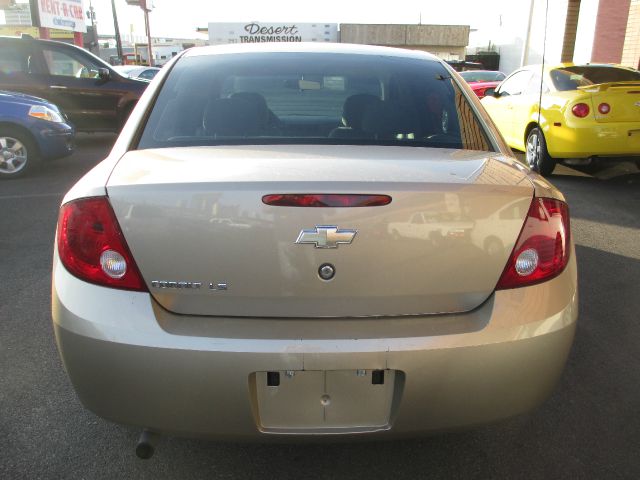 Chevrolet Cobalt 2006 photo 3