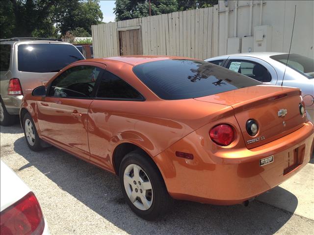 Chevrolet Cobalt 2006 photo 2