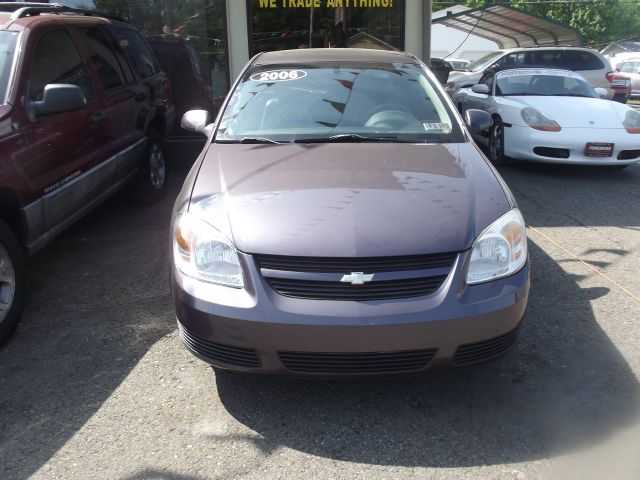 Chevrolet Cobalt 2006 photo 2