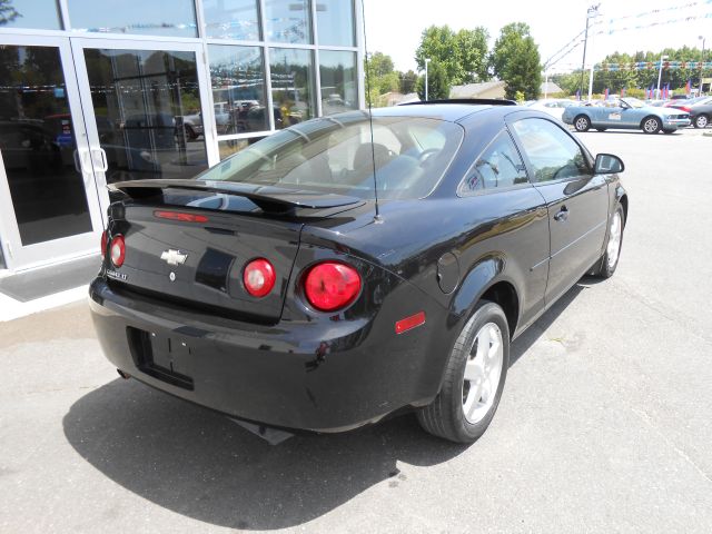 Chevrolet Cobalt SLE SUV Coupe