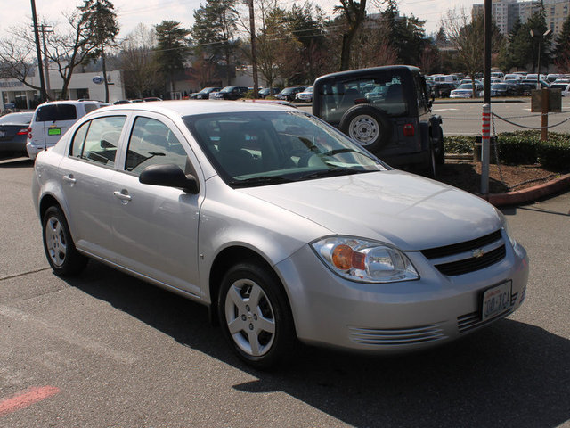 Chevrolet Cobalt 2006 photo 2