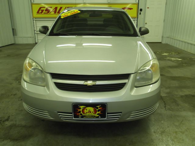 Chevrolet Cobalt 3.2 Sedan 4dr Sedan