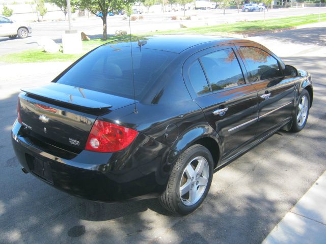 Chevrolet Cobalt 2006 photo 2